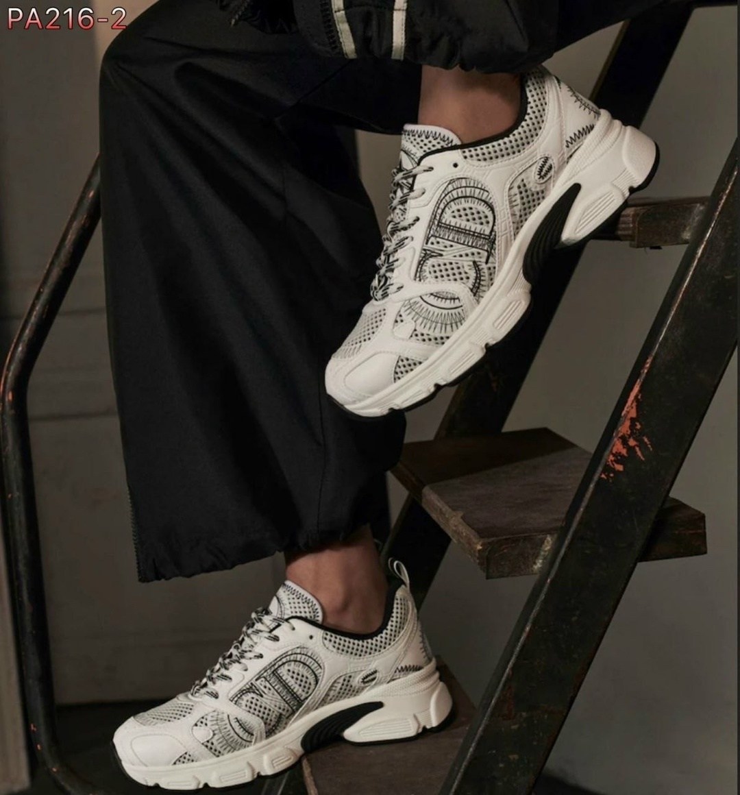 кроссовки dior,кроссовки christian dior,женские кроссовки,кроссовки женские dior,диор кроссовки