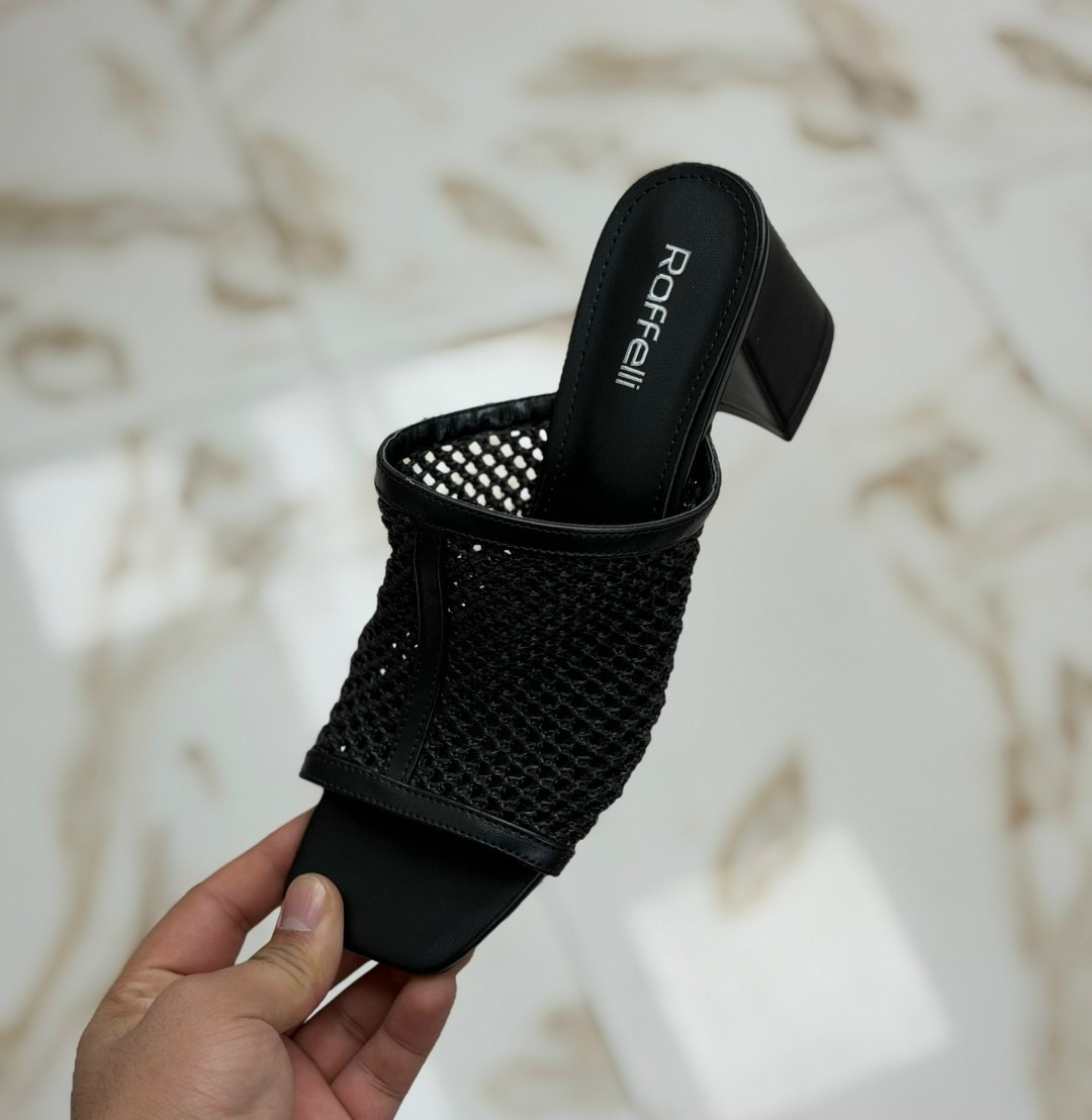 женские босоножки,,босоножки боттега,мюли женские,модные шлепки