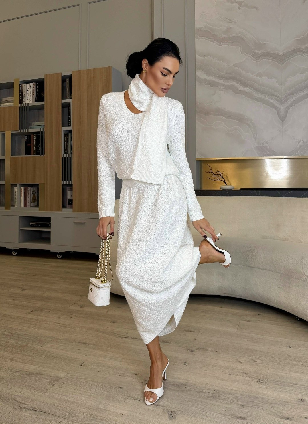 вязаный костюм с юбкой,костюм с юбкой,трикотажные костюмы,белый вязаный костюм с юбкой,трикотажный костюм с юбкой