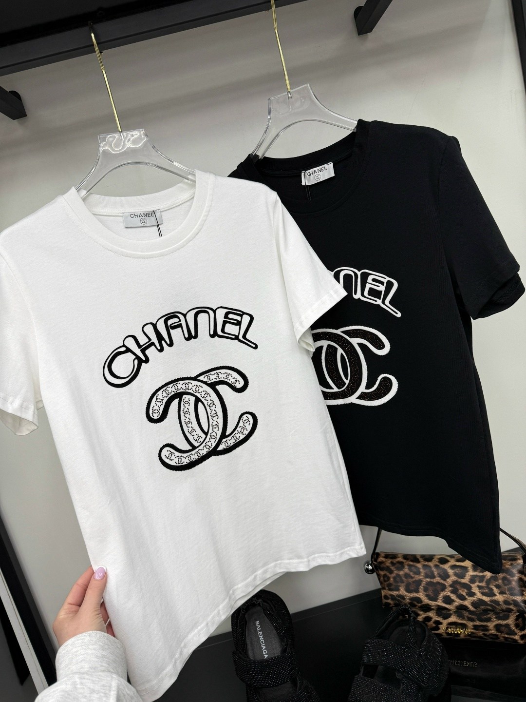 футболка chanel,футболка шанель,майка шанель,футболка шанель женская,футболки женская