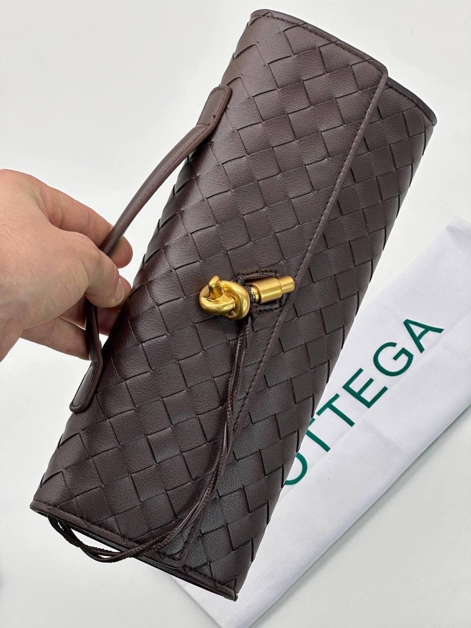 сумка клатч плетеная в стиле боттега bottega veneta,bottega veneta сумки женские,клатч bottega veneta,сумка bottega veneta,клатч bottega veneta andiamo