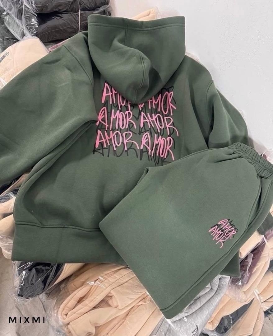 женский костюм на флисе,костюм на флисе,модная толстовка,спортивные костюмы женские,спортивный костюм с надписью