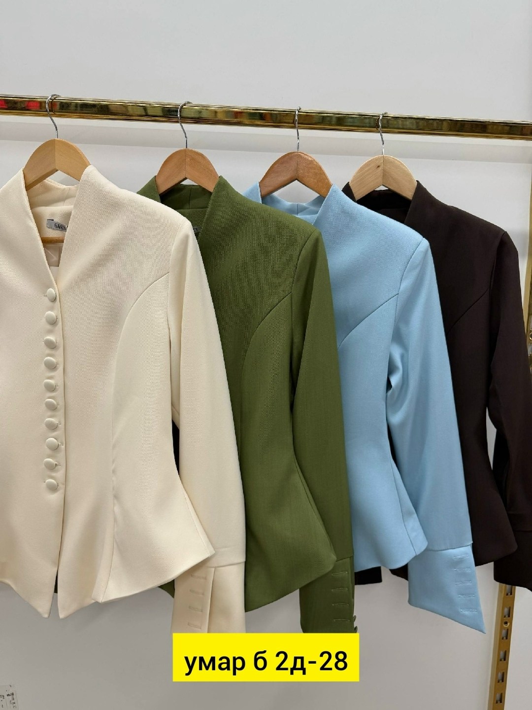 женский пиджак,пиджак,пиджак классический,приталенный пиджак,жакет