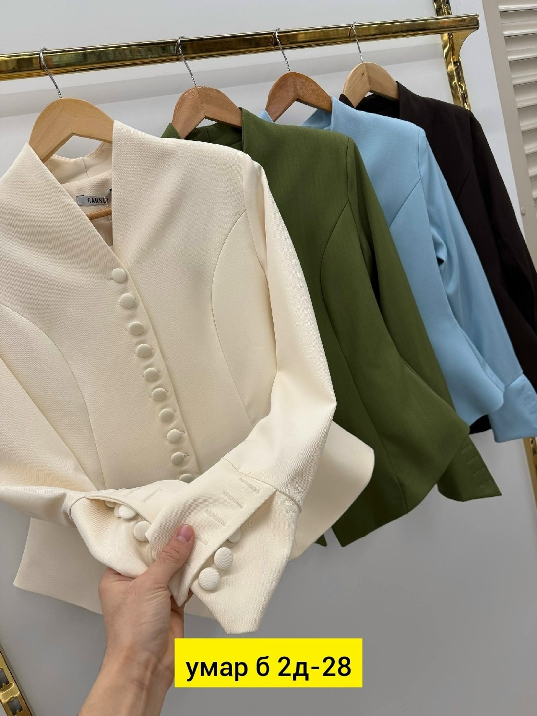 женский пиджак,пиджак,пиджак классический,приталенный пиджак,жакет