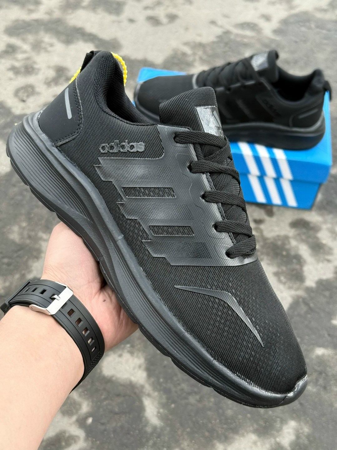 мужские кроссовки adidas,кроссовки adidas,адидас мужские кроссовки,кроссовки адидас новая коллекция 2026,кроссовки адидас дыши