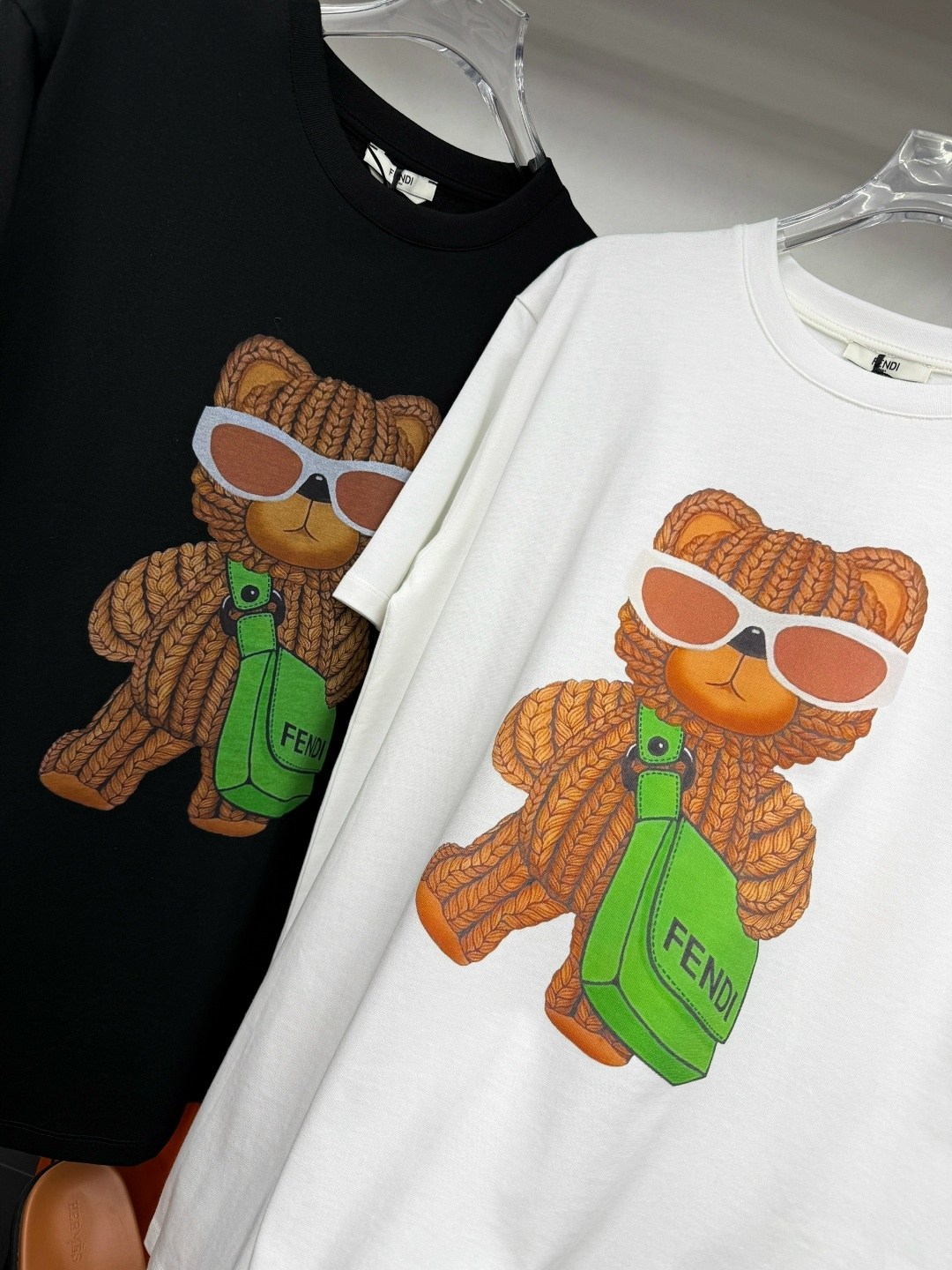 футболке,стиль футболка,футболка с принтом,футболки женские с принтом,футболки женские мужские