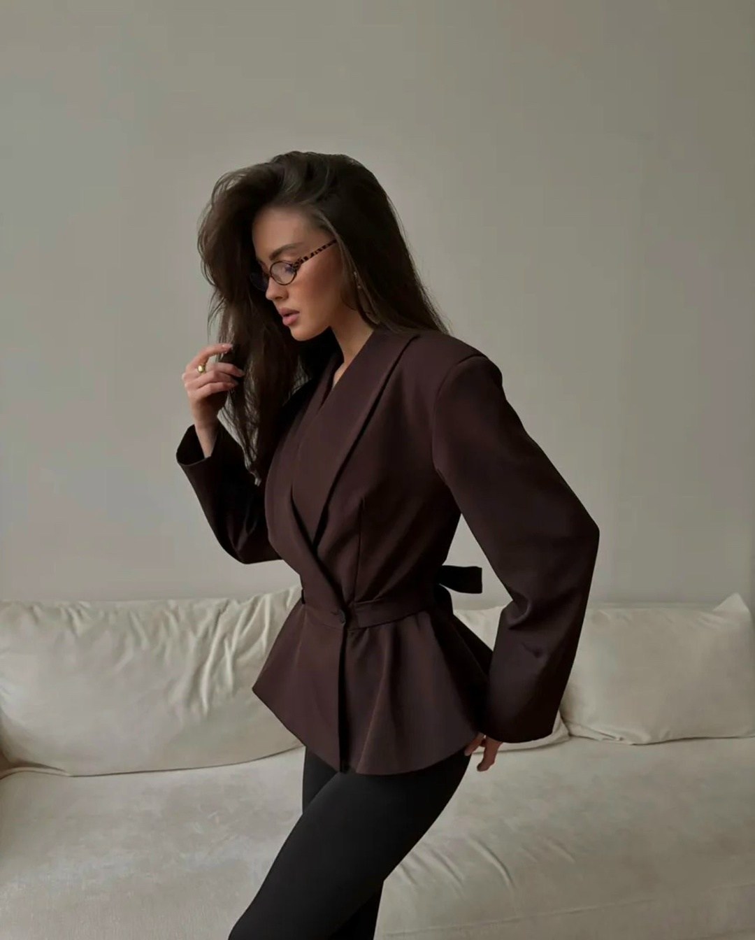 женский пиджак,пиджак оверсайз с завязками коричневый bmd style 312993028,пиджак оверсайз удлиненный с завязками приталенный школьный,пиджак с лентами завязками оверсайз удлинённый шоколадный,пиджак