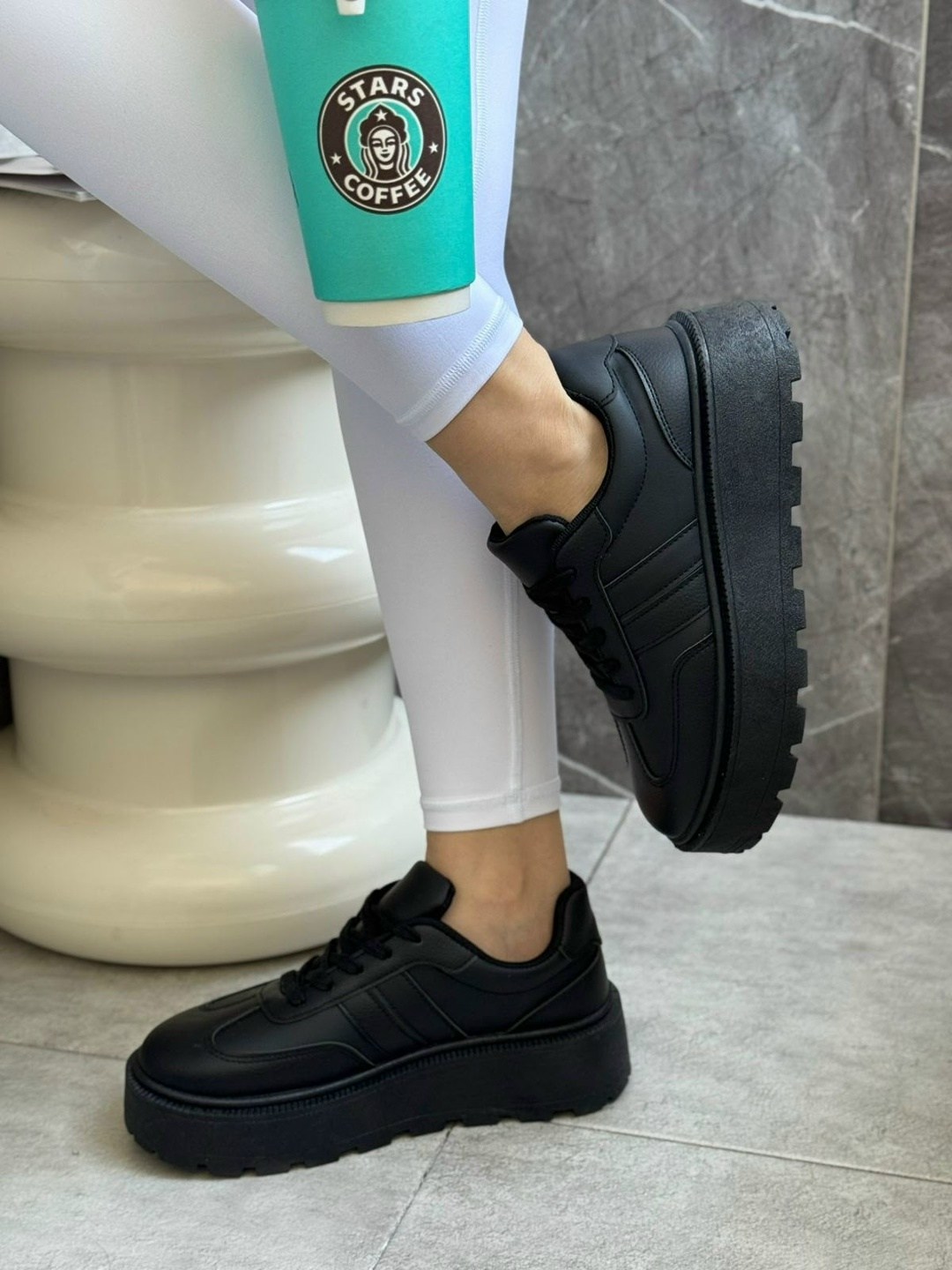 ,кроссовки женскиe,кроссовки для женщин,обуви,повседневные кроссовки