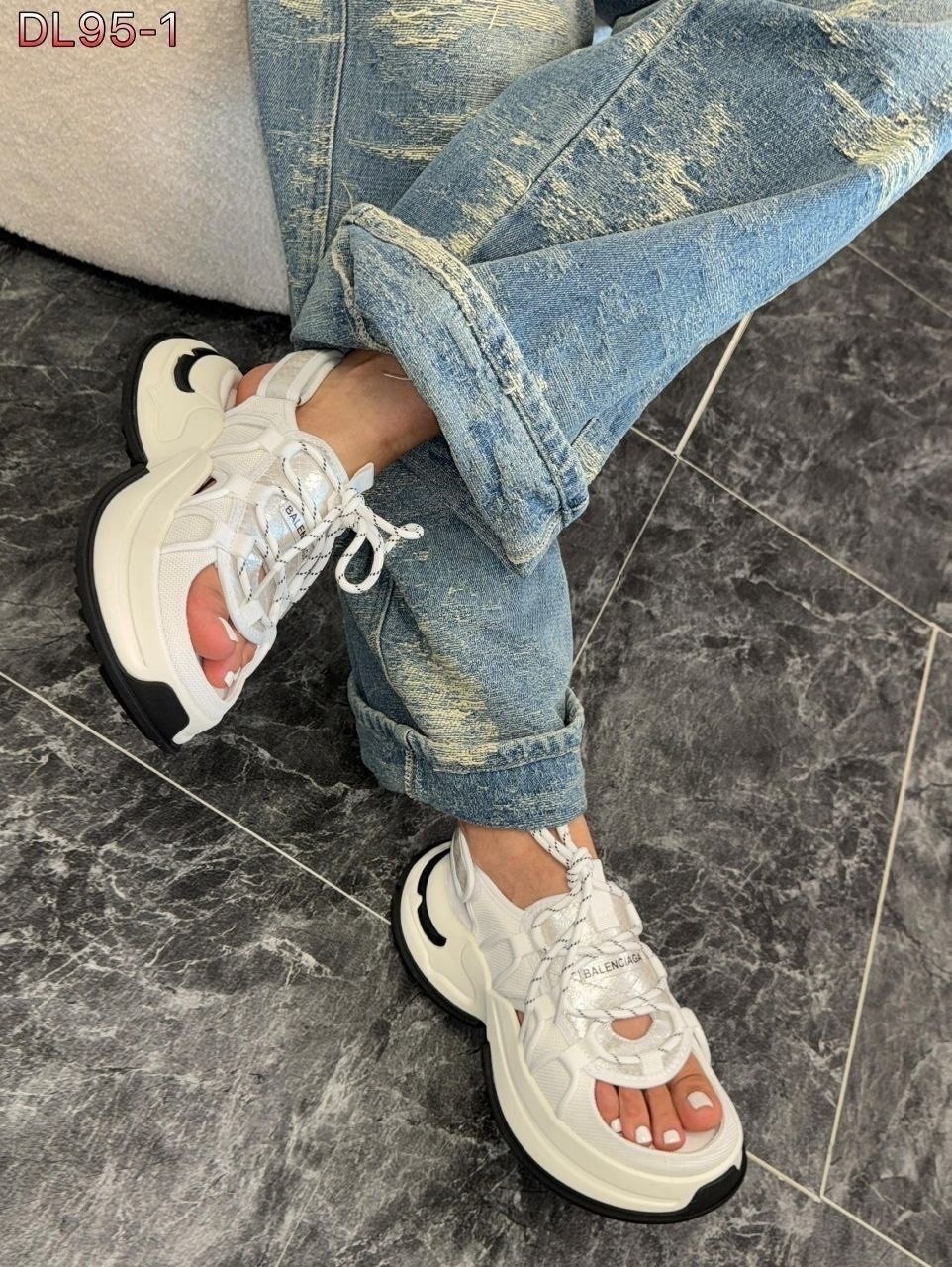 ,сандалии balenciaga,сандалии,кроссовки женскиe,сандали