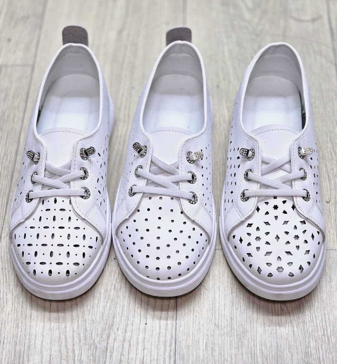 ,кеды перфорированные женские,мокасины с перфорацией,кроссовки с перфорацией,кеды женски