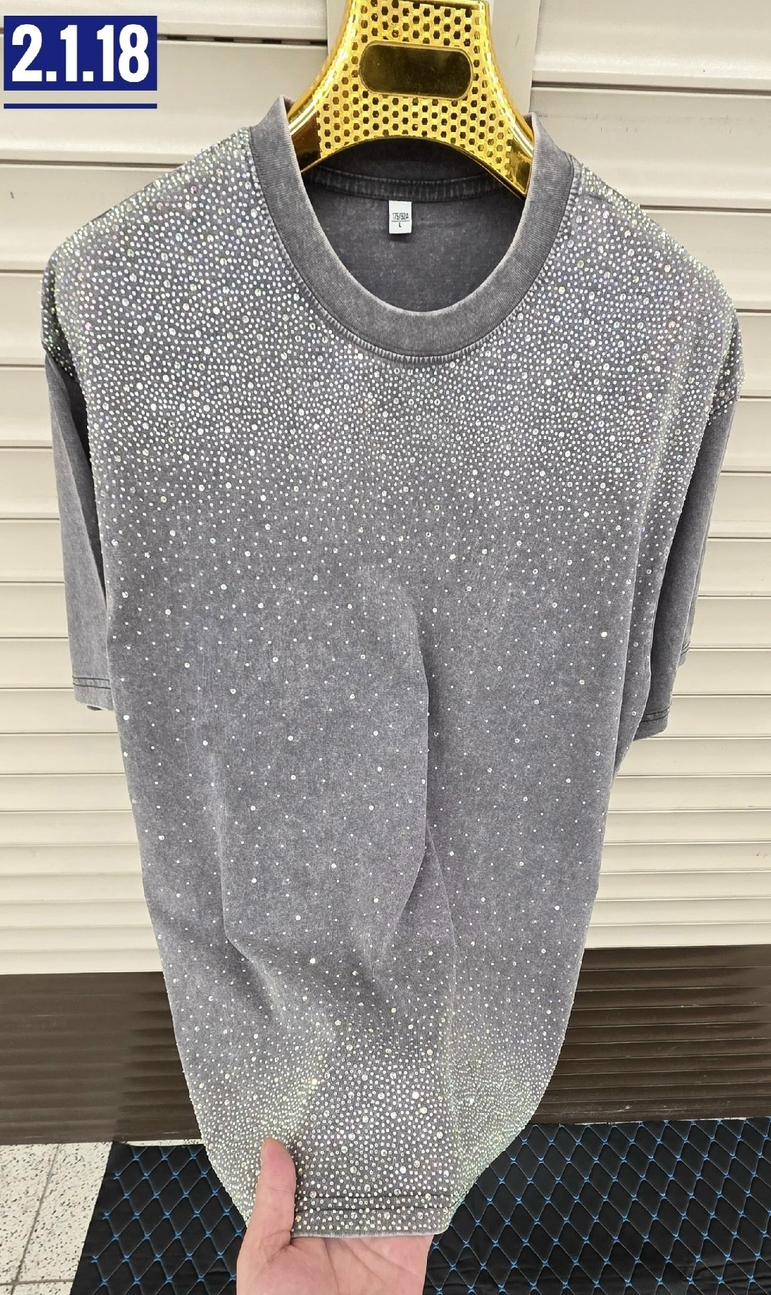 мужские футболки со стразами,футболка со стразами,женские футболки,мужская футболка,футболки женские мужские