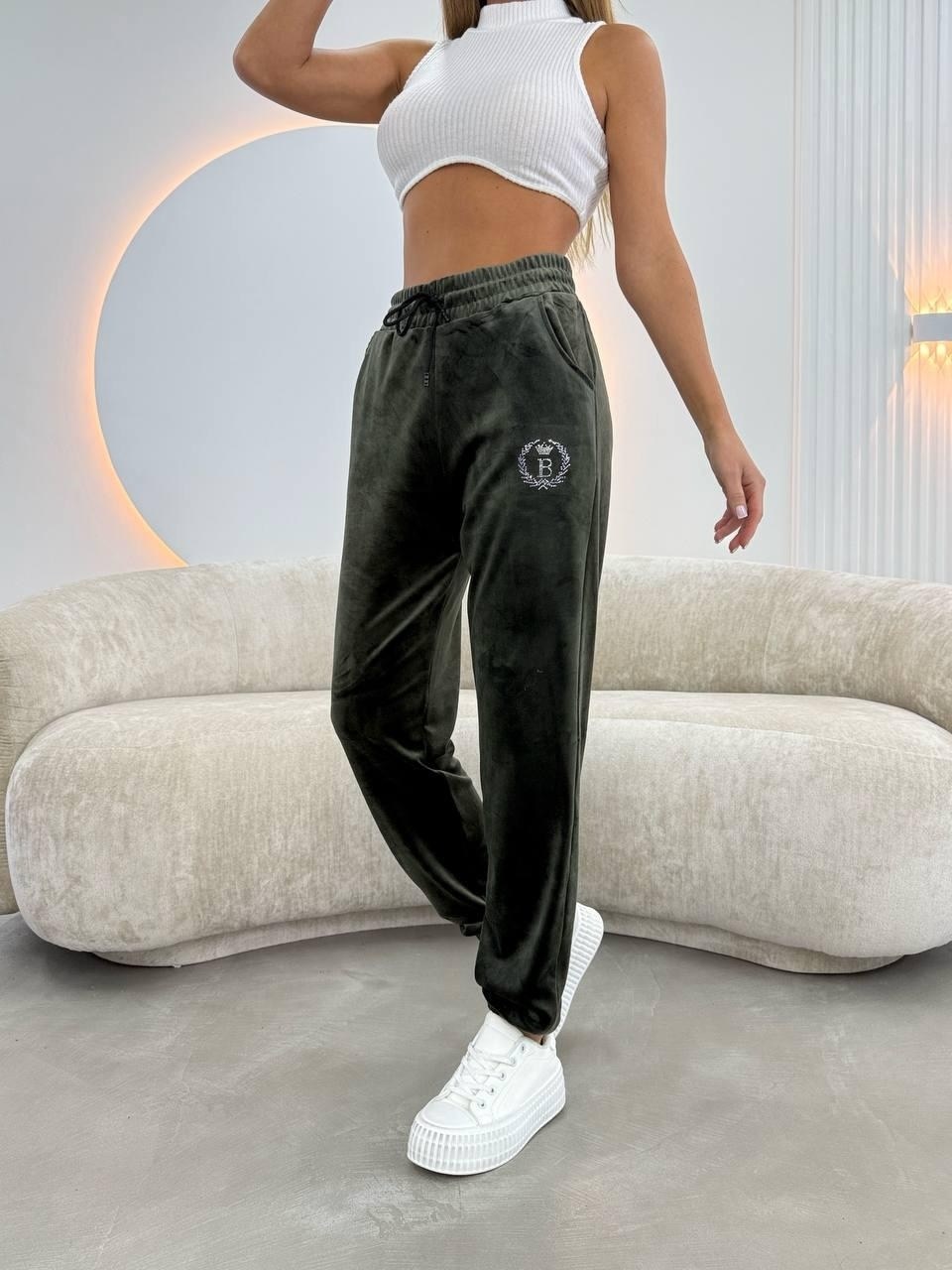 брюки велюровые,велюровые штаны,джоггеры женские,брюки велюр,брюки бархатные