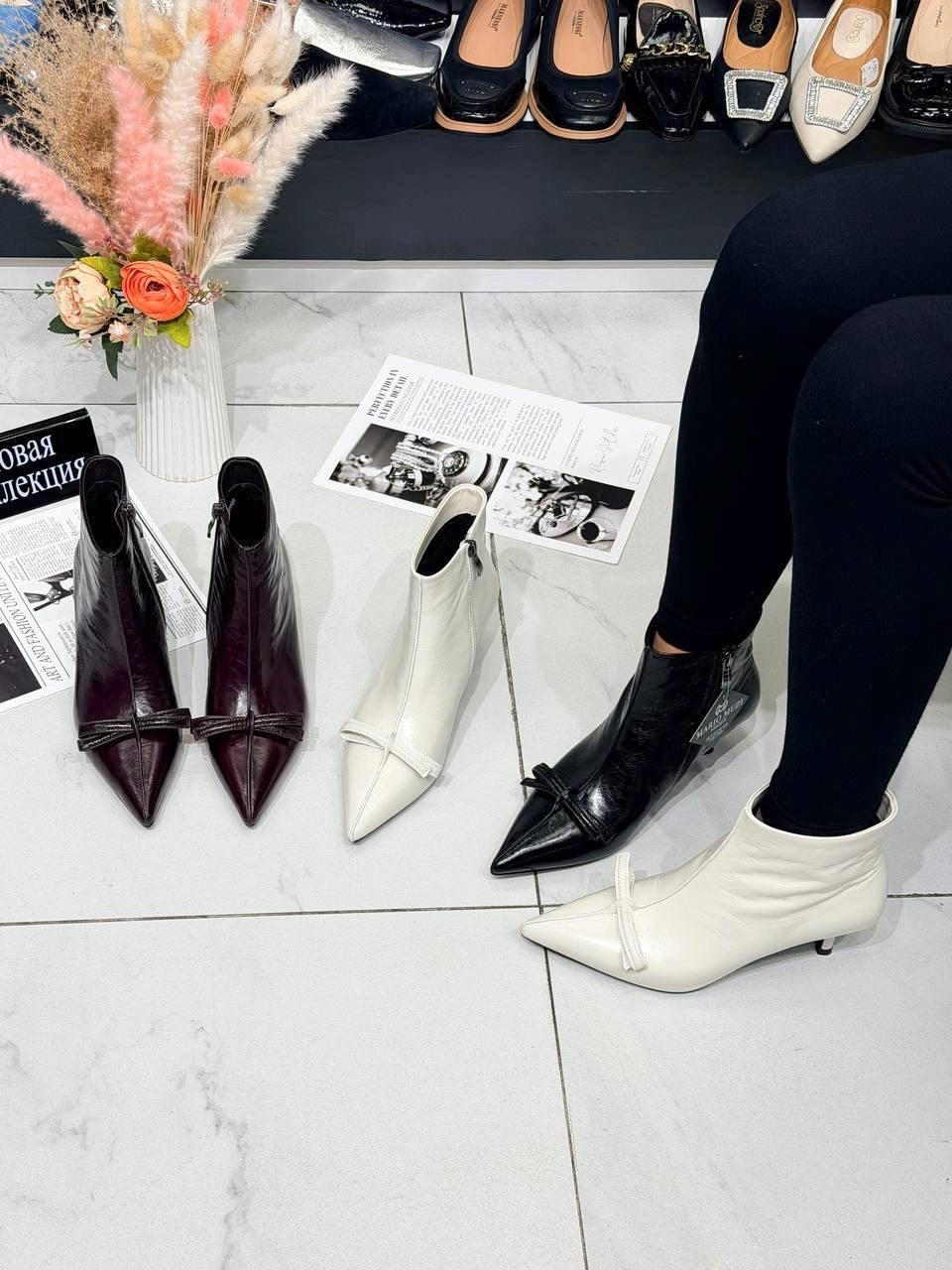 ,ботильоны женские,женские ботильоны с острым носком,ботильоны модные,короткие сапоги