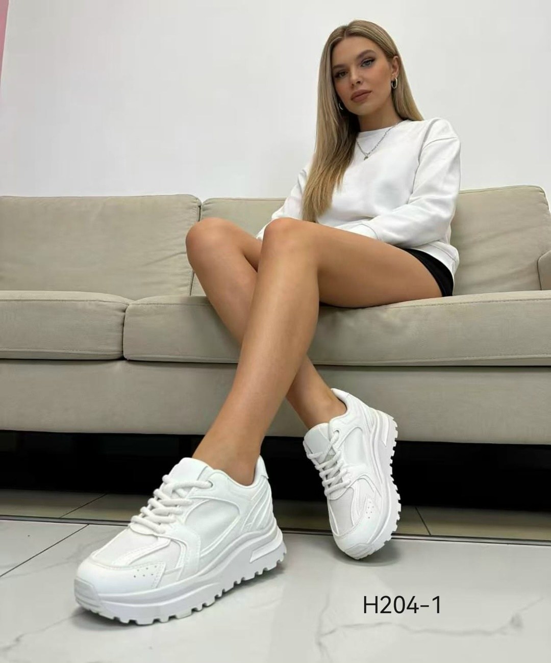 женские кроссовки,кроссовки белые,белые кроссовки женские,кроссовки для женщин,кроссовки светлые женские