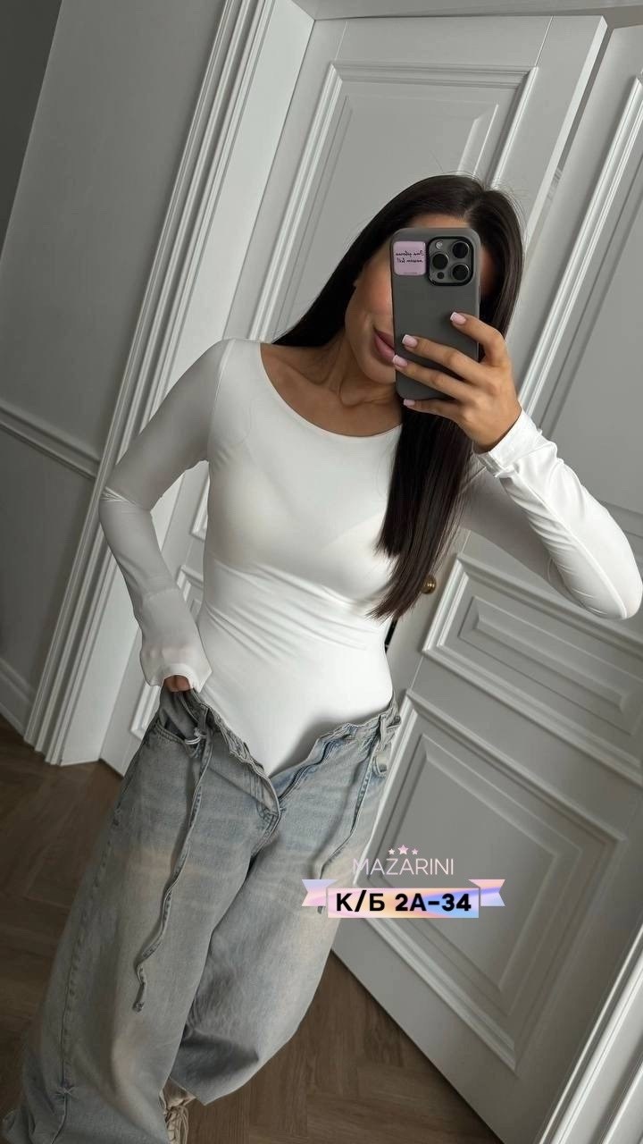 женская кофта,штаны джинсы,брюки джинсы,женские джинсы,женской одежды