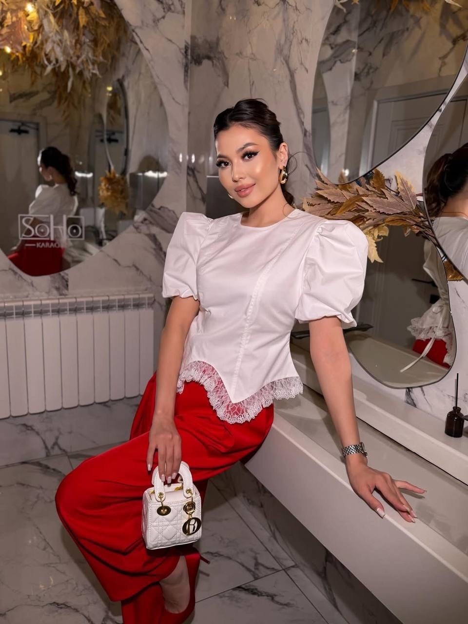 нарядная блузка,нарядная блузка в красном цвете,блуза,блузка женская,женская блуза