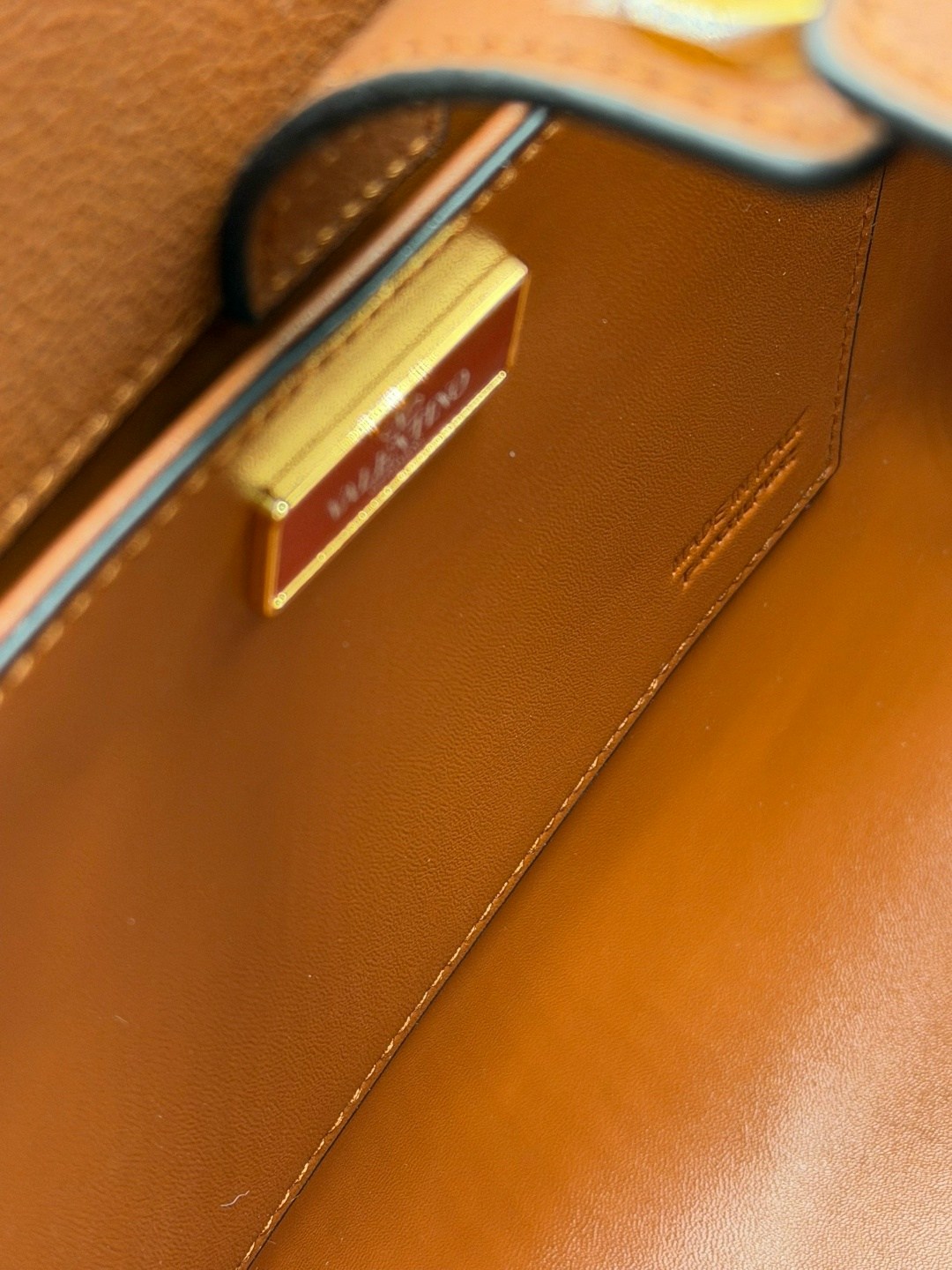 сумка,валентино сумка,сумки женская,valentino сумка тоут,модная сумка