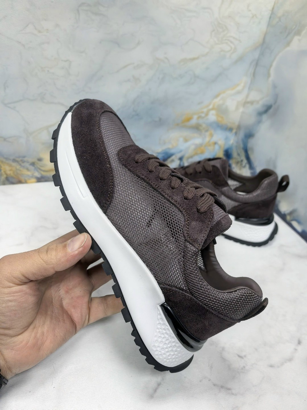 ,женские кроссовки brunello cucinelli,brunello cucinelli кроссовки,кроссовки женскиe,замшевые кроссовки