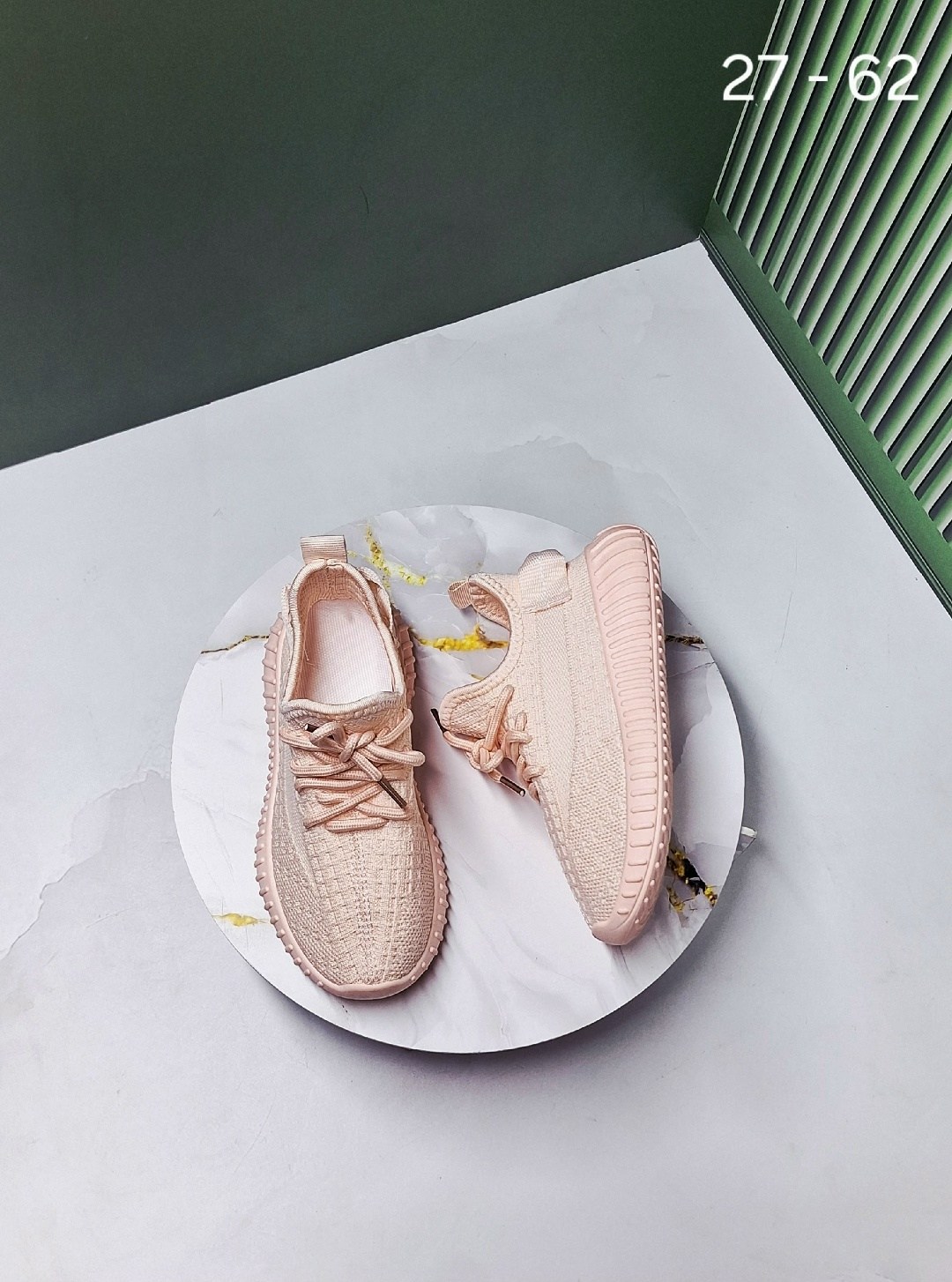 кроссовки,кроссовки женскиe,кроссовки изики,кроссовки изи,кроссовки летни