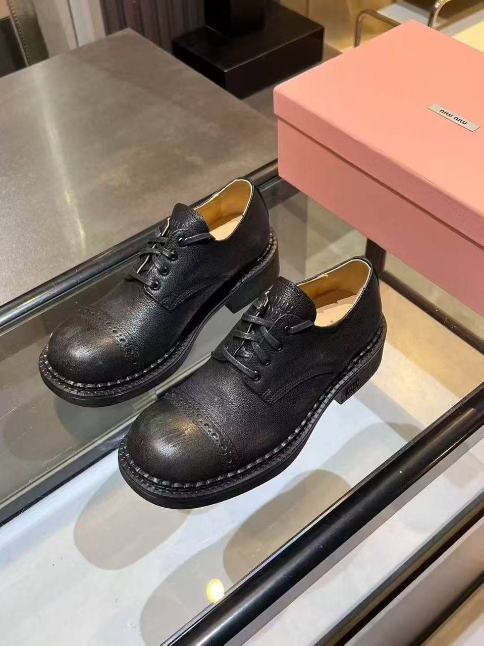 ,туфли мужские,ботинки salvatore ferragamo,мужская ,прада