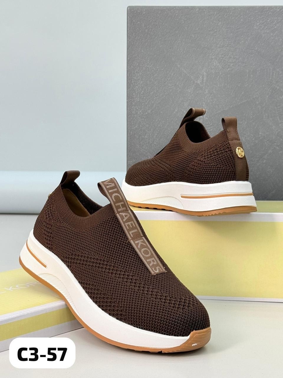 ,кроссовки женскиe,женская ,спортивная ,слипоны кроссовки