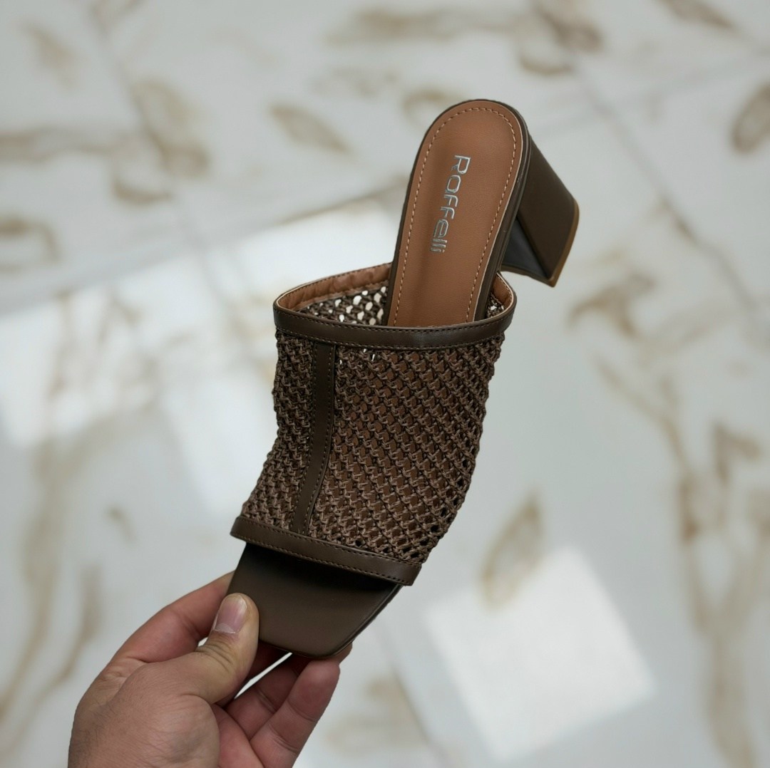 женские босоножки,,босоножки боттега,мюли женские,модные шлепки