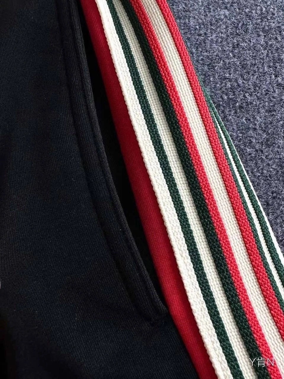 спортивный костюм moncler,костюм спортивный gucci,костюм спортивный,мужской спортивный костюм,костюм спортивный мужской gucci черный