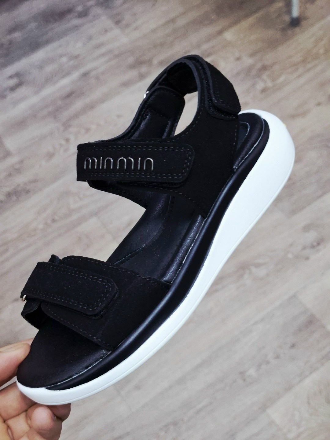 ,сандалии,женские сандалии,сандалии стильные,сандали