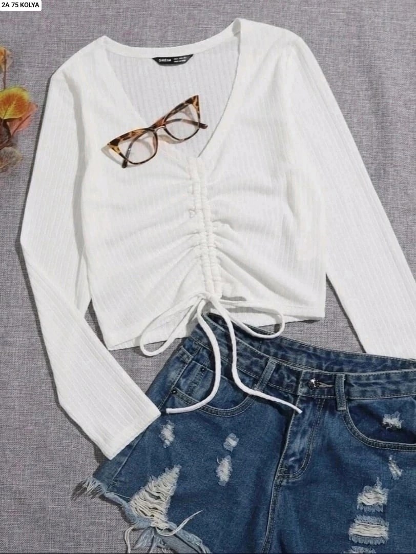 кроп топ,юбка с кофтой комплект стильные,юбка модная,модные наряды