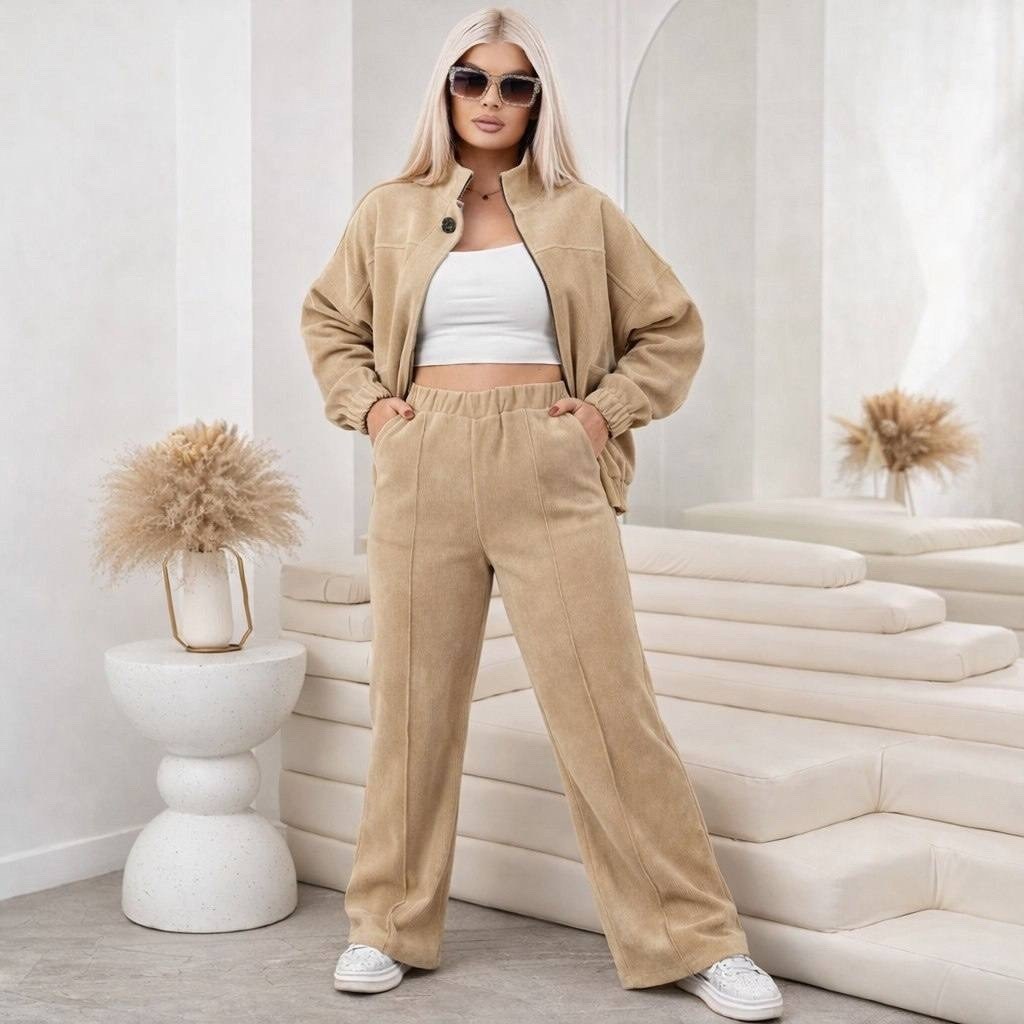 модные костюмы,стильные костюмы,женские костюмы,трикотажные костюмы,спортивные костюмы женские