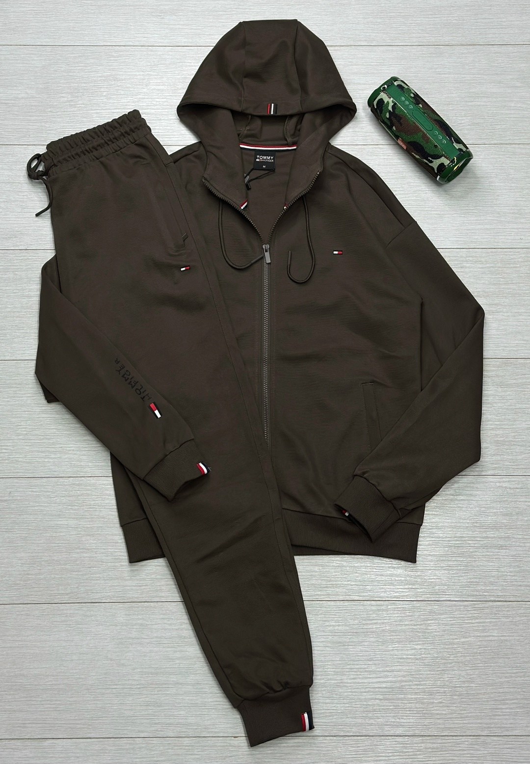 спортивный костюм tommy hilfiger,спортивный костюм kiton,спортивный костюм томми хилфигер,мужской спортивный костюм на флисе tommy hilfiger,мужской спортивный костюм