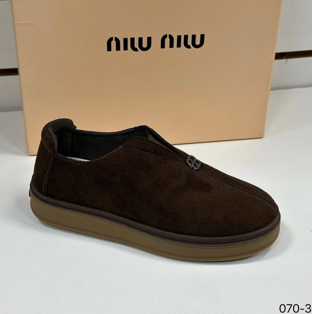 ,женская ,женские слипоны,обуви,слипоны