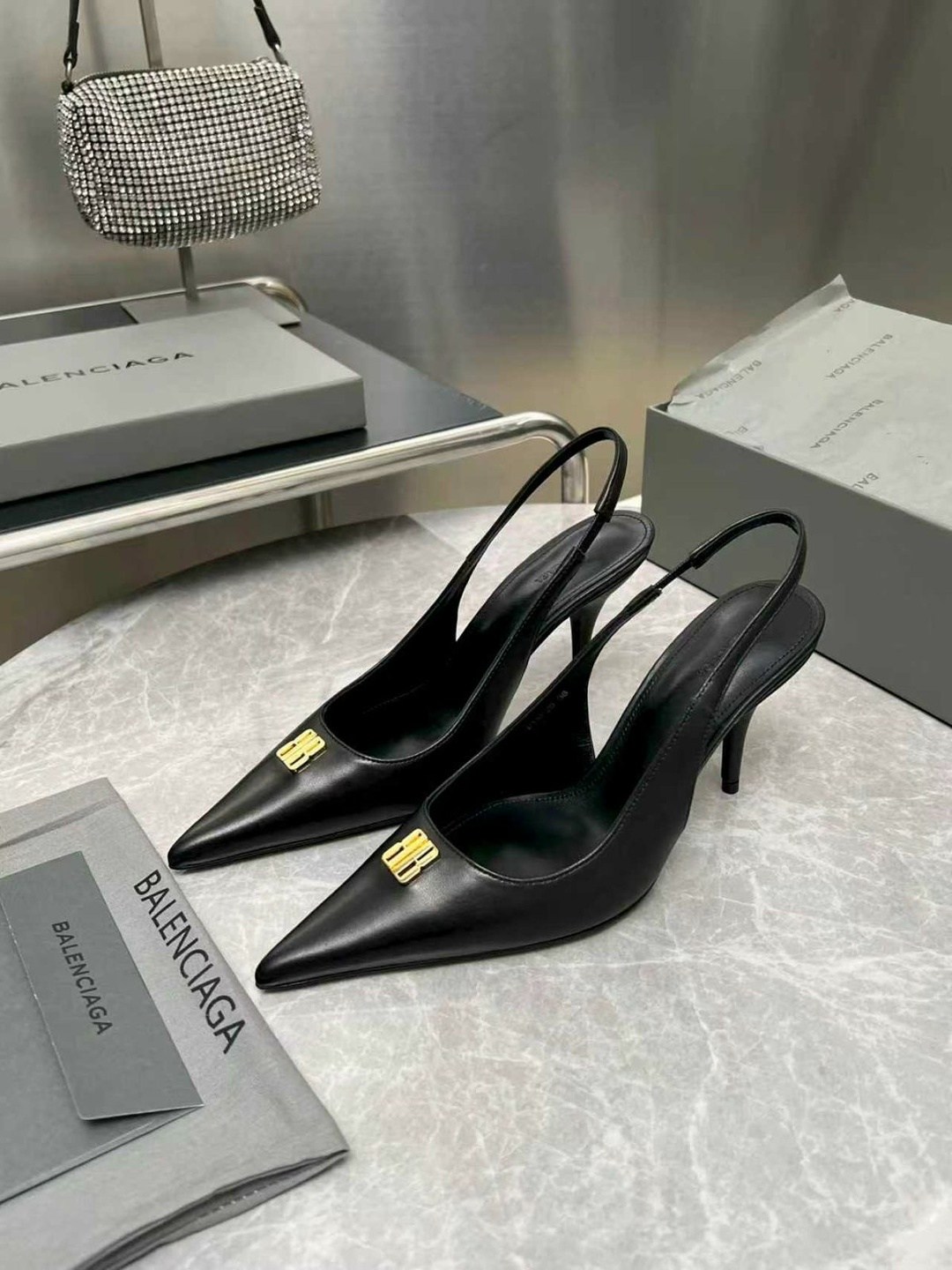 серебряные туфли,женские туфли лодочки,серебристые туфли,туфли лодочка,модные женские туфли