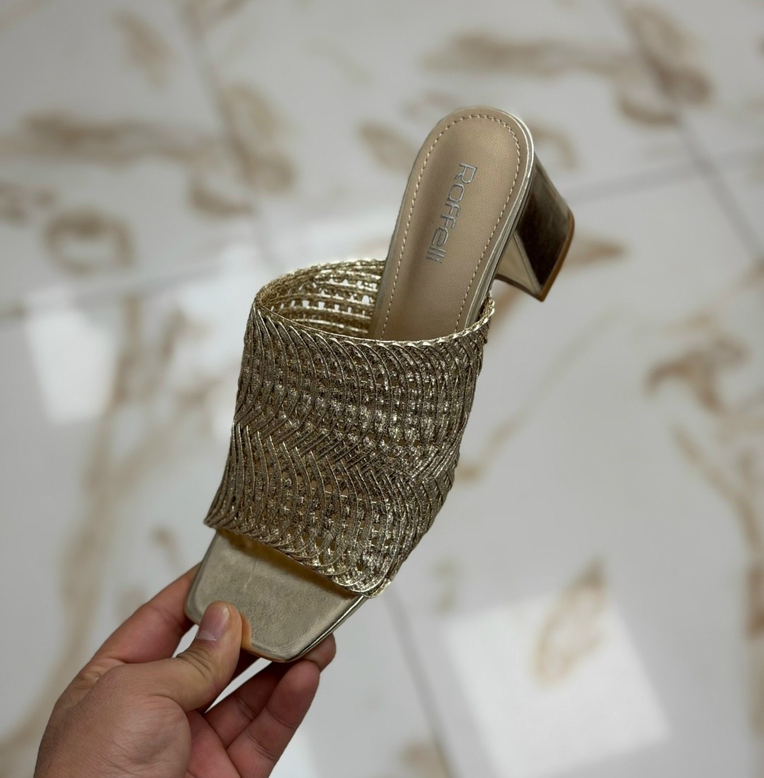 женские босоножки,,босоножки боттега,мюли женские,модные шлепки