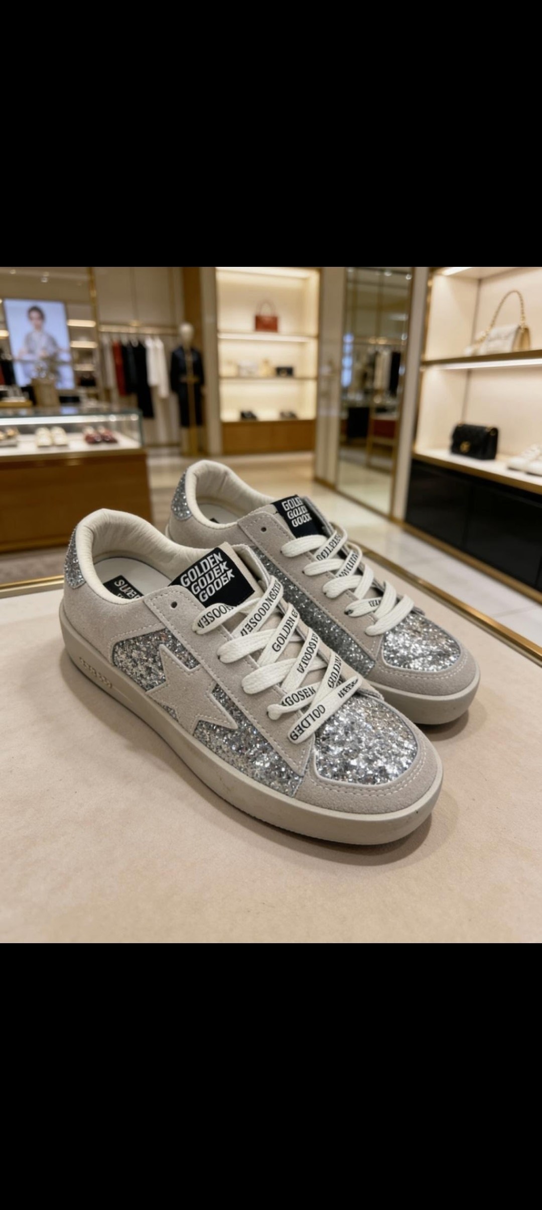 golden goose silver glitter hi star sneakers,golden goose кеды hi star с блестками белый,golden goose hi star glitter sneakers,golden goose кеды v-star с блестками серебристый,golden goose superstar s