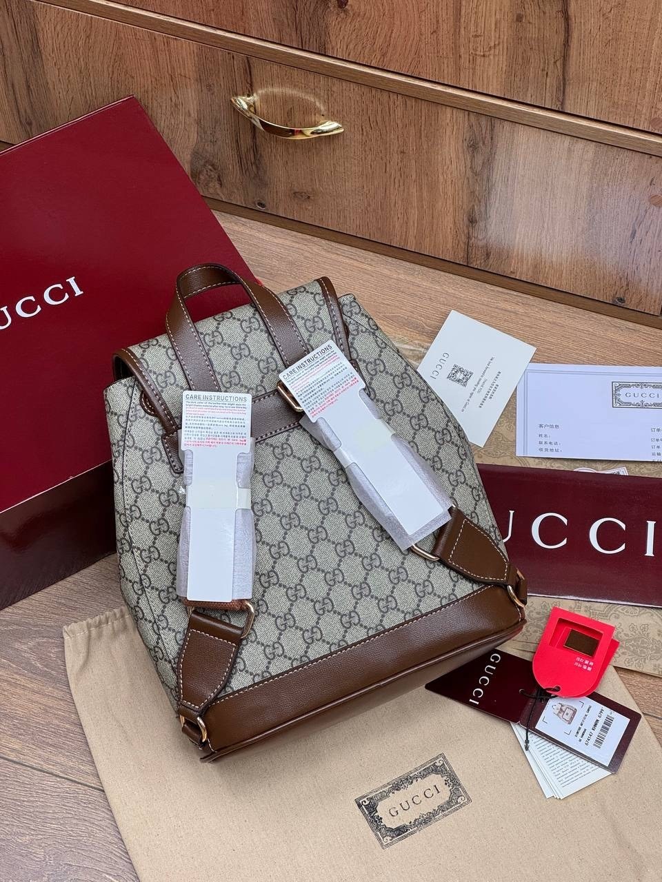 рюкзак gucci a123176 28/26/13 см коричнево-бежевый,рюкзак женский gucci,рюкзак gucci,backpack gucci,кожаный рюкзак гуччи