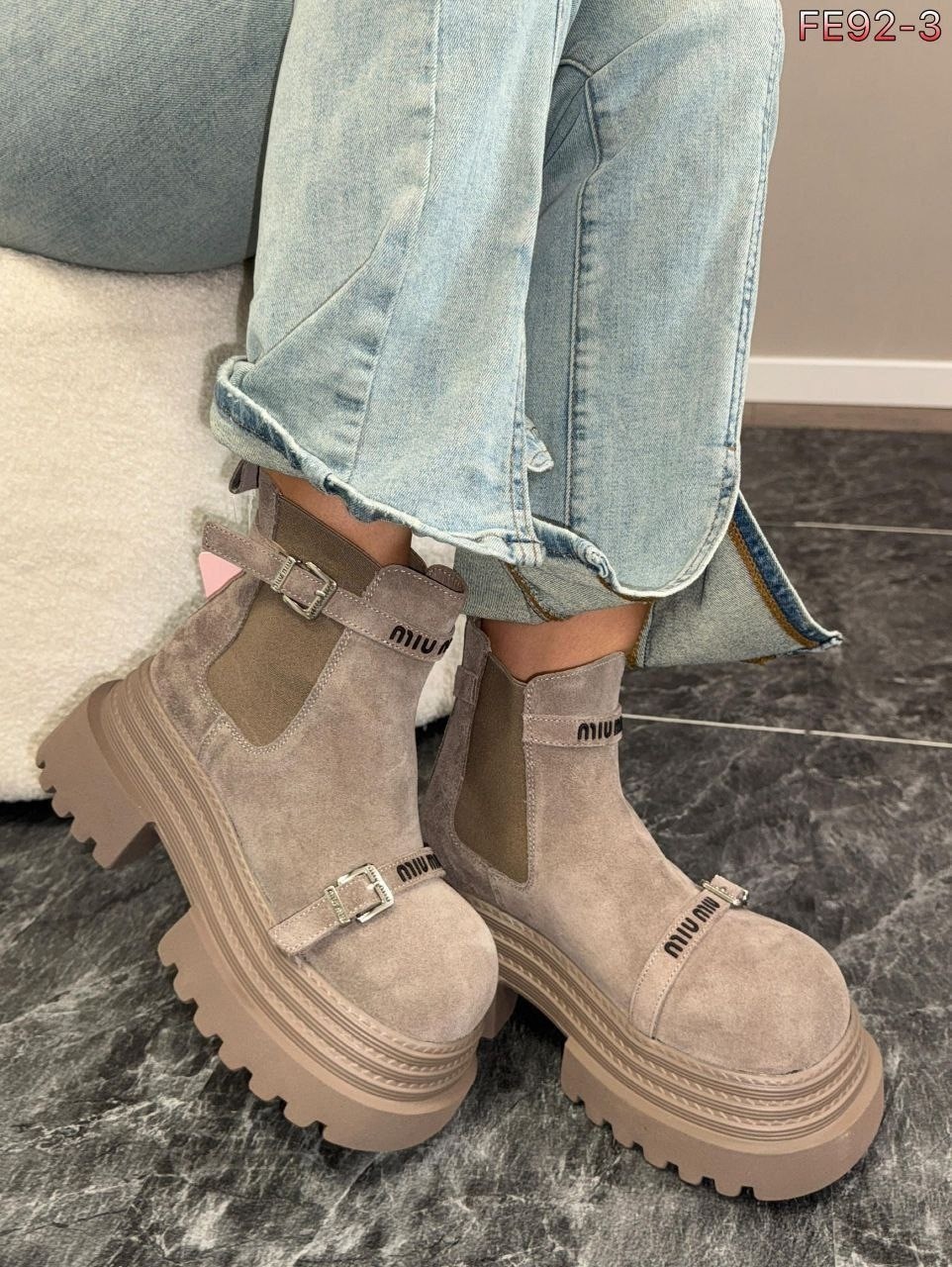 ,ботинки демисезонные из натуральной замши,ботинки демисезонные из натуральной замши miss me,женские ботинки,ботинки миу миу