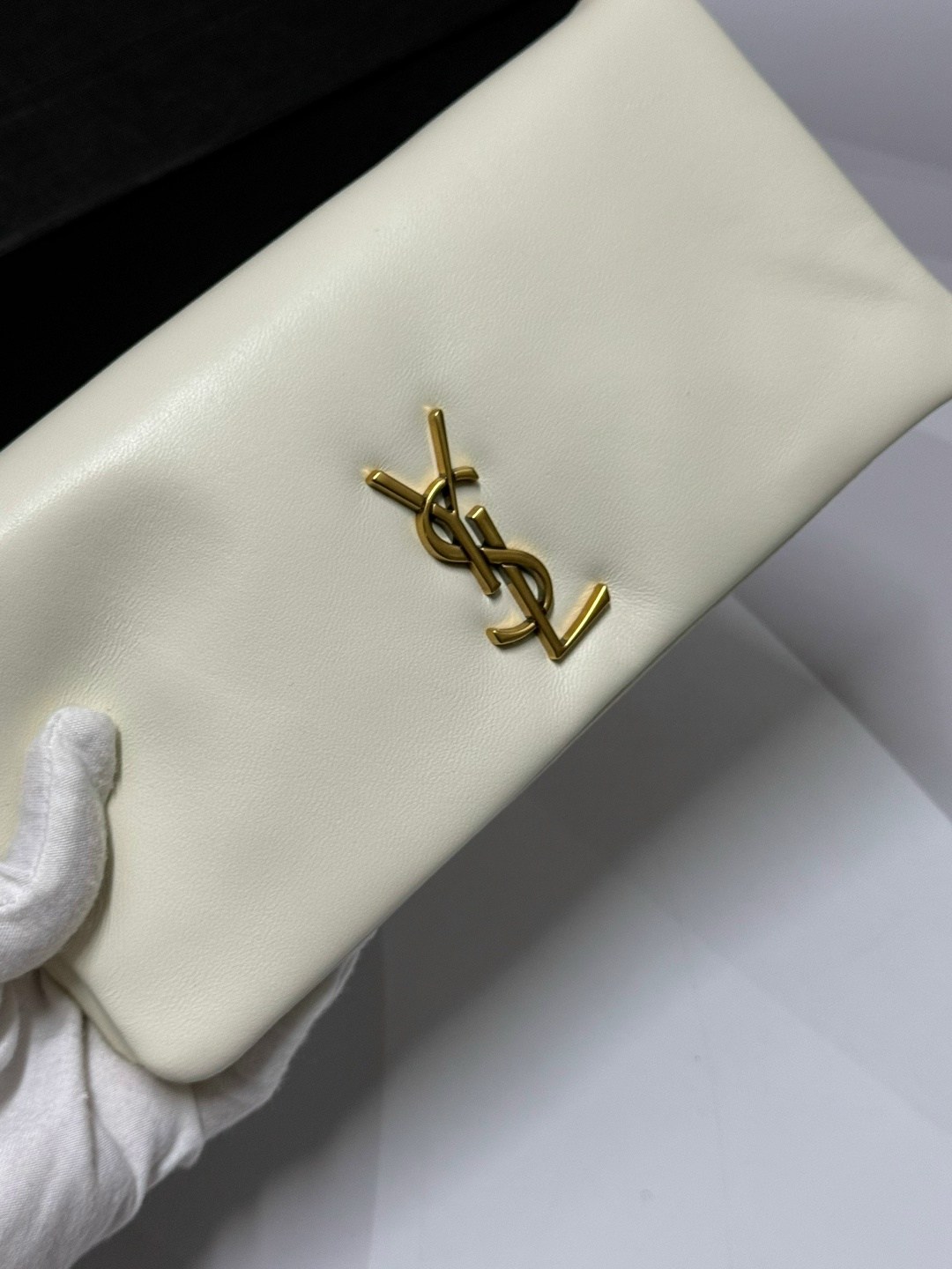 yves saint laurent сумка,сумка женская yves saint laurent,cумка saint laurent,клатч,сумка брендовая женская