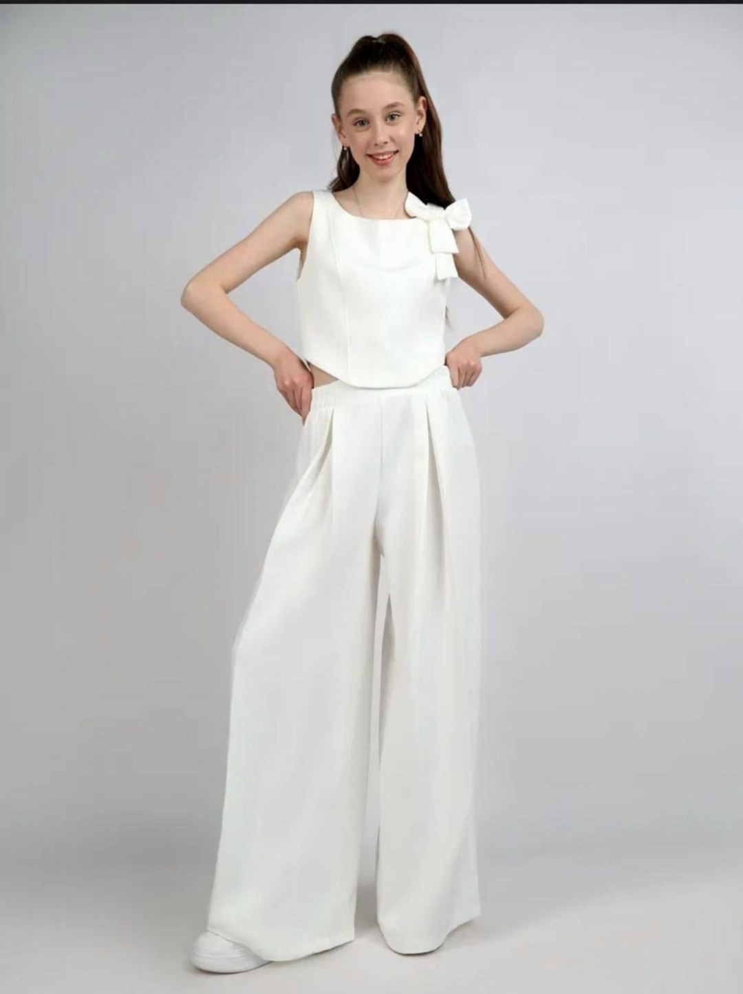 комбинезон брючный,костюм нарядный брючный,нарядный брючный костюм для девочки,комбинезон брючный вечерний,костюм брючный нарядный праздничный на выпускной белый татына девочки