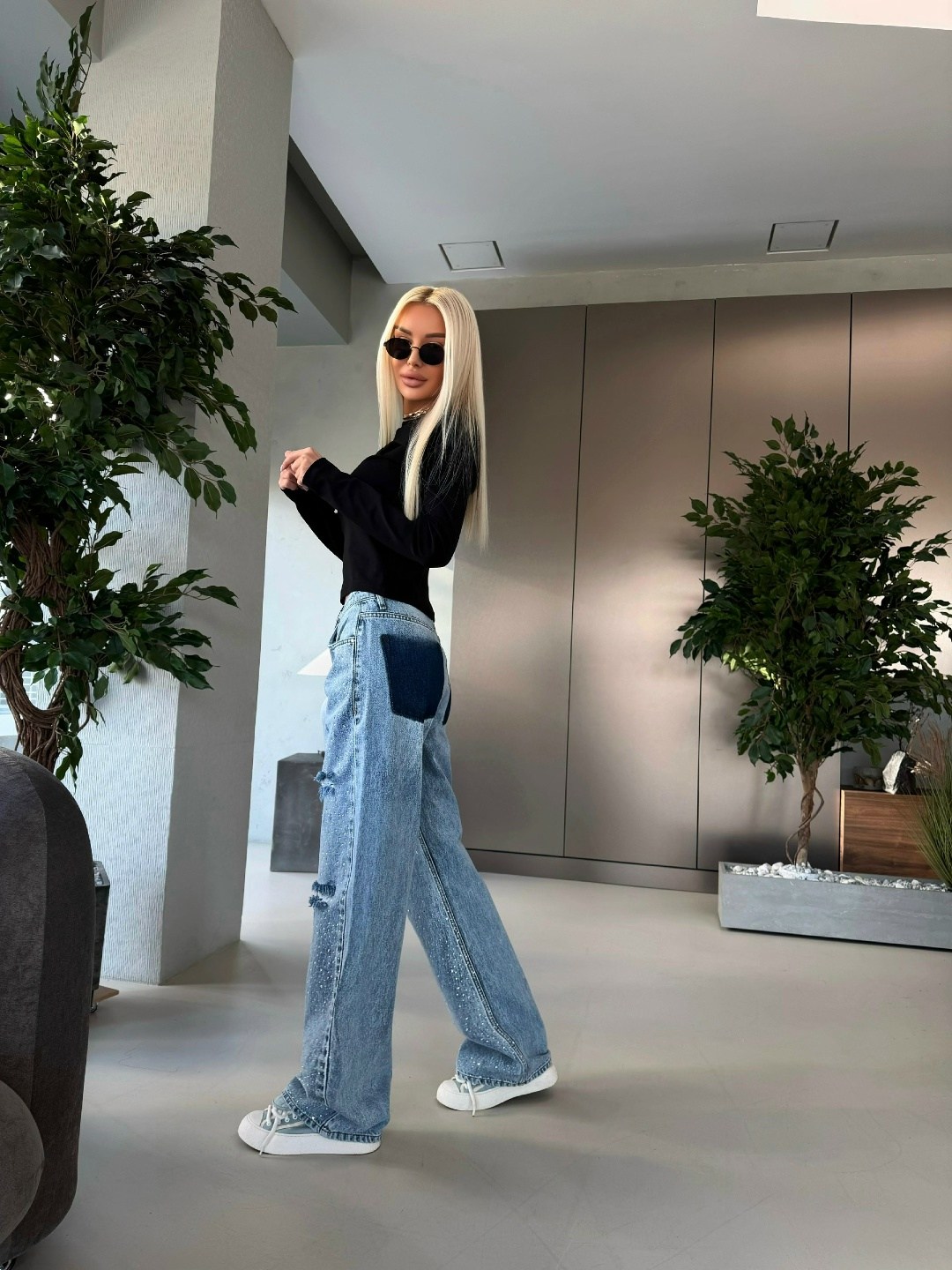 женские джинсы,джинсы стильные,джинсы модные,джинсовые брюки,джинсы