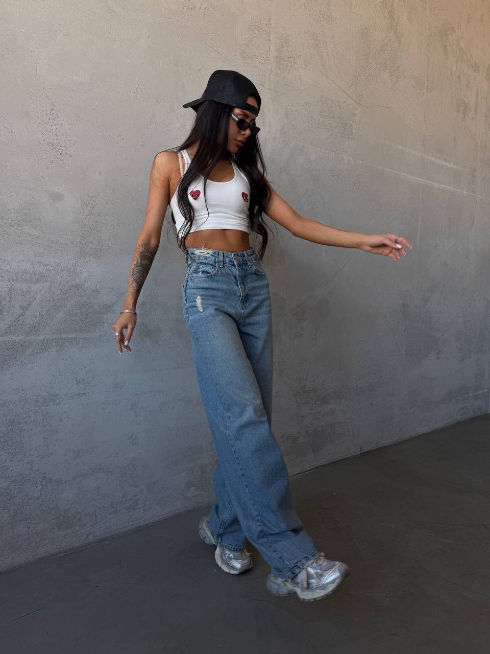 широкие джинсы,женские джинсы,женские джинсы трубы,джинсы,штаны джинсы