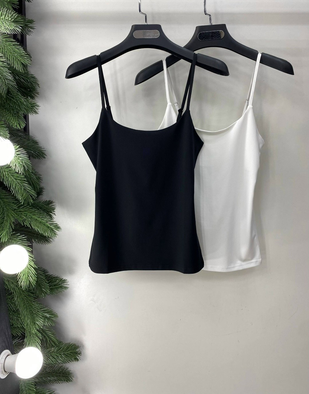 женская майка,женские однотонные топы на бретелях,топы на бретелях,топ женский,майка топы