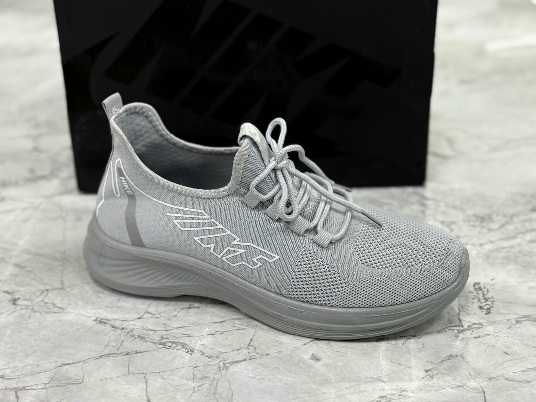 кроссовки,повседневные кроссовки,кроссовки женскиe,кроссовка мужской,спортивная