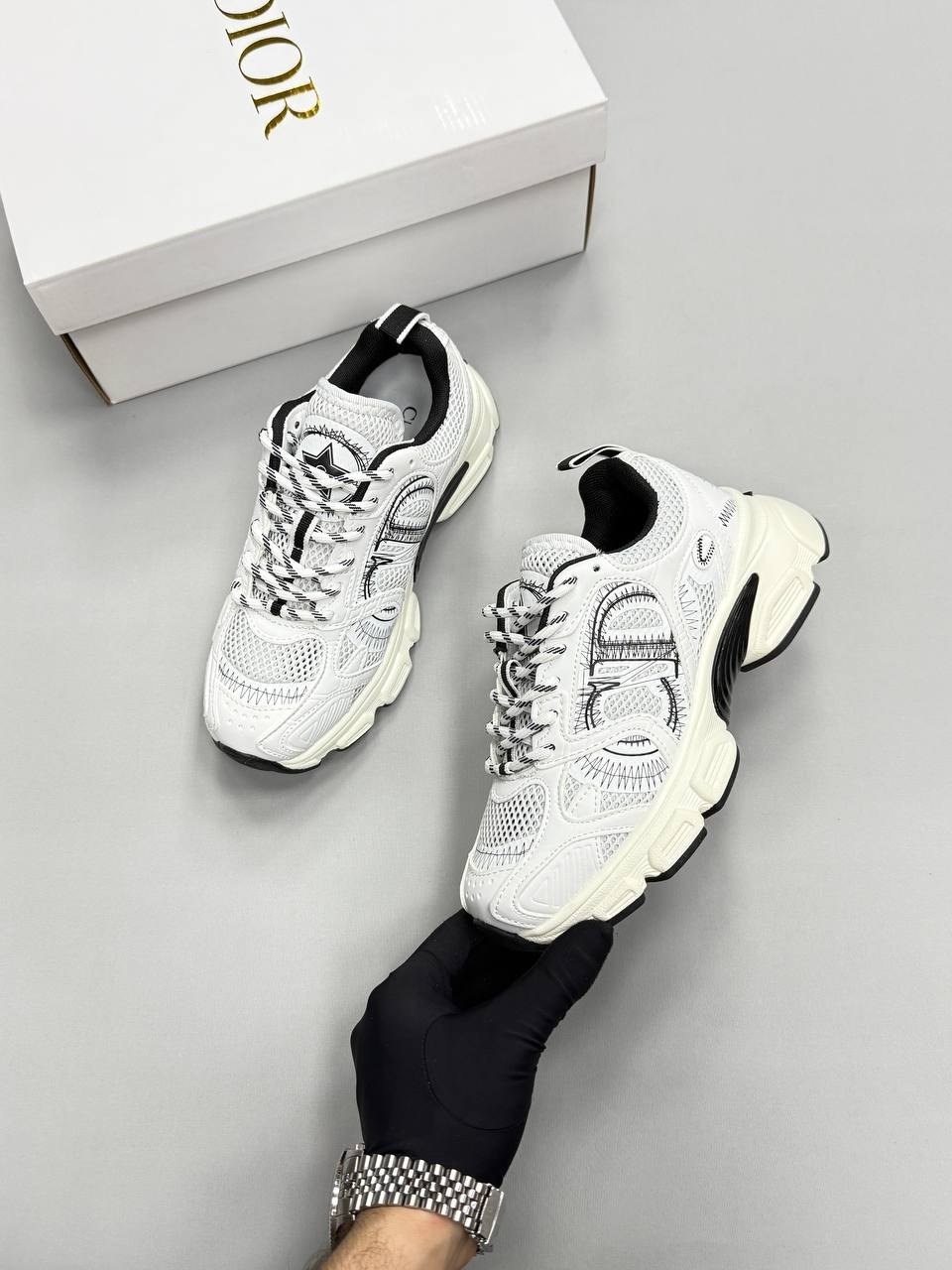 женские кроссовки dior chrono premium white grey,кроссовки dior,кроссовки christian dior,диор кроссовки,кроссовки женские dior