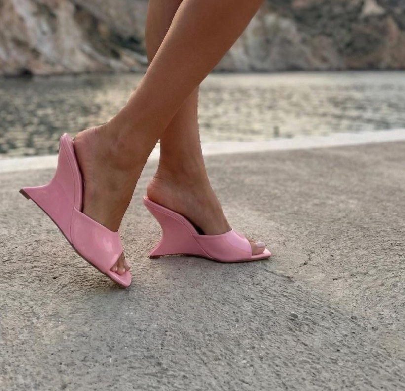 босоножки на каблуках,женская ,дизайнерская ,модная , туфли