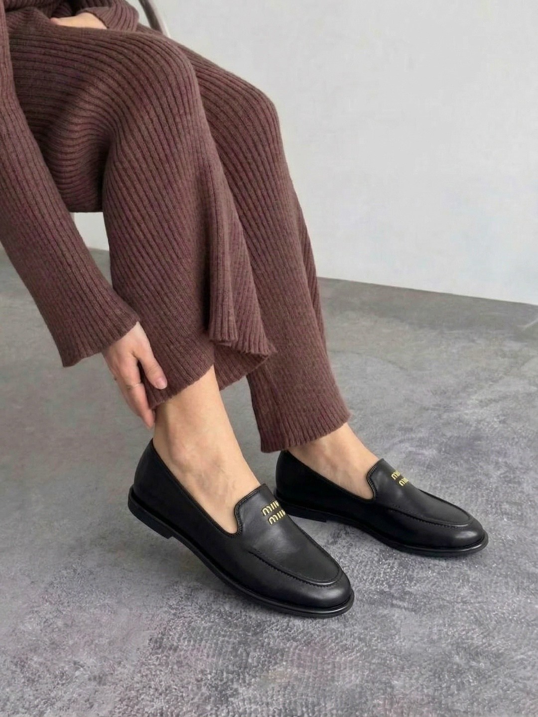 лоферы женский,кожаные лоферы,женская ,мужские лоферы,модная