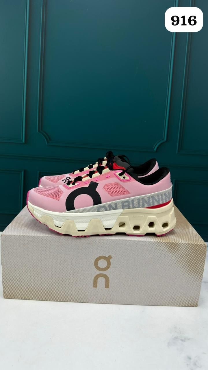 кроссовки,женские кроссовки,кроссовки on cloudmonster,беговые кроссовки,спортивные кроссовки