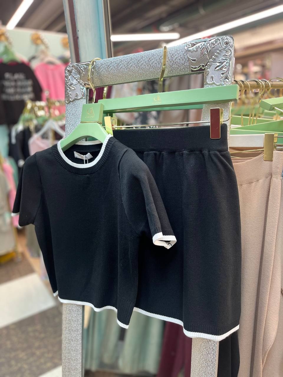 костюм с юбкой,одежда для женщин,джемпер с короткий рукавом,трикотажные костюмы с юбкой,юбка и топ