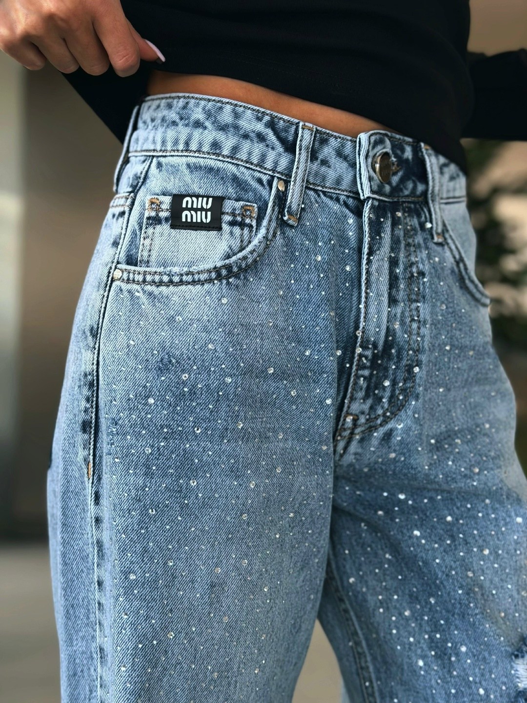 женские джинсы,джинсы стильные,джинсы модные,джинсовые брюки,джинсы