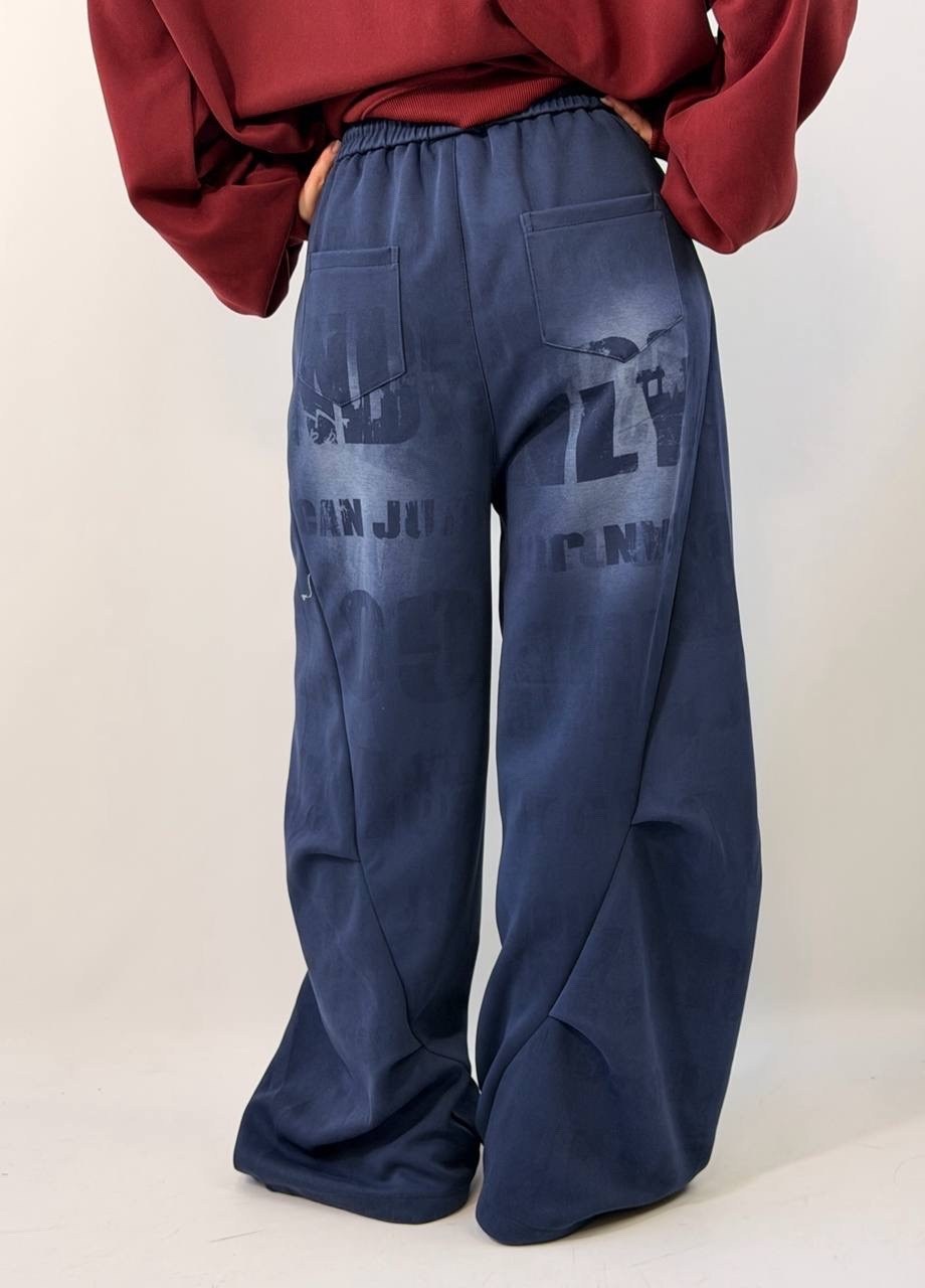 широкие джинсы,штаны джинсы,одежда джинсы,джинсы мужские,джинсы с принтом